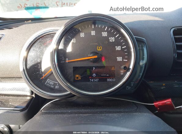 WMWLU1C52K2F29682 2019 MINI CLUBMAN Gray Widok tylnych siedzeń