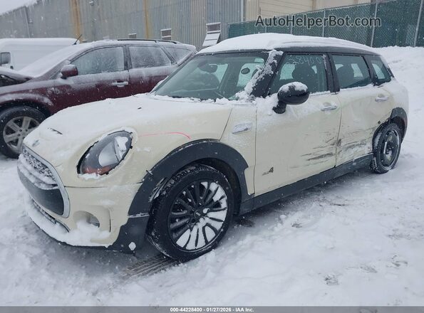 WMWLU5C30H2E84336 2017 MINI CLUBMAN White Przód lewy