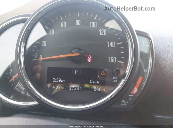 WMWLU5C58K2G05252 2019 MINI CLUBMAN White Widok tylnych siedzeń
