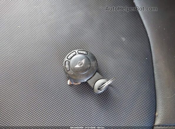 WMWSS7C57GWS45174 2016 MINI PACEMAN Blue 