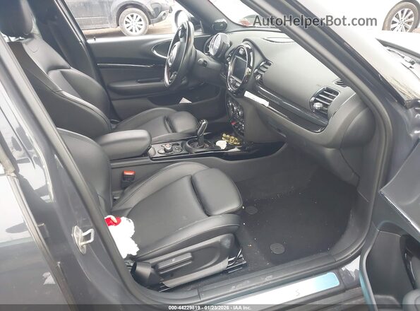 WMWXJ1C01L2M98521 2020 MINI CLUBMAN Gray Vista interior delantera