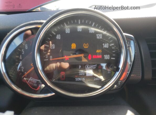 WMWXR3C04M2P00015 2021 MINI COOPER Red Instrument cluster view