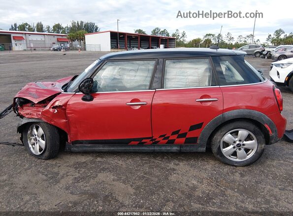 WMWXU1C36H2F77033 2017 MINI HARDTOP Red 
