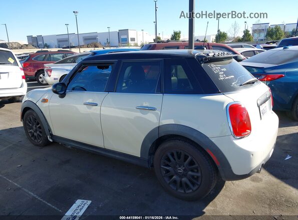 WMWXU1C55J2F79895 2018 MINI HARDTOP White 