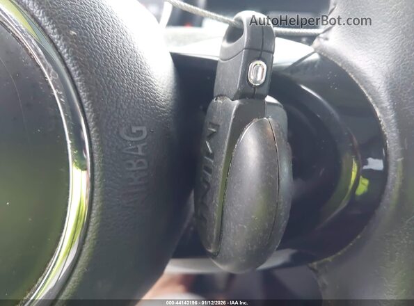 WMWXU3C3XH2D33364 2017 MINI HARDTOP Gray Dashboard view