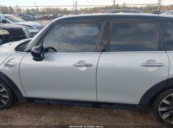 WMWXU3C3XH2D33364 2017 MINI HARDTOP Gray 360 interior view