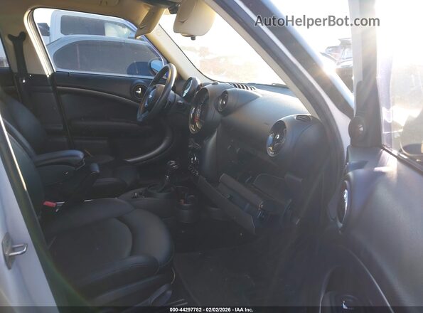 WMWZC3C5XGWT08451 2016 MINI COUNTRYMAN White Widok wnętrza z przodu