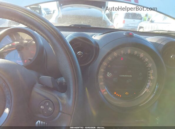 WMWZC3C5XGWT08451 2016 MINI COUNTRYMAN White 