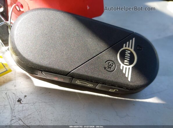 WMZ23GA04T7U74293 2026 MINI COUNTRYMAN Gray Вид панелі приладів