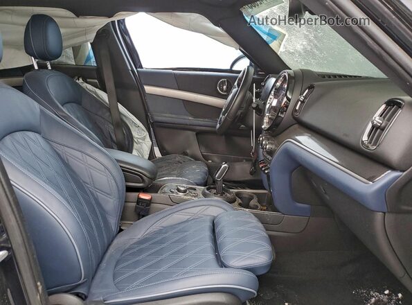 WMZ83BR04N3P10663 2022 MINI COOPER Blue Вид салону спереду