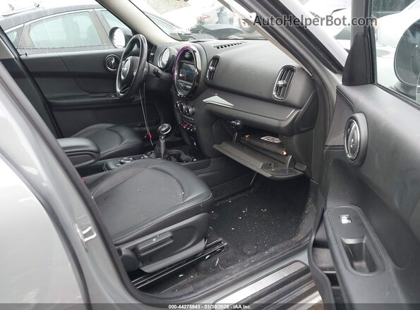 WMZYS7C32H3E07133 2017 MINI COUNTRYMAN Gray Вид салону спереду