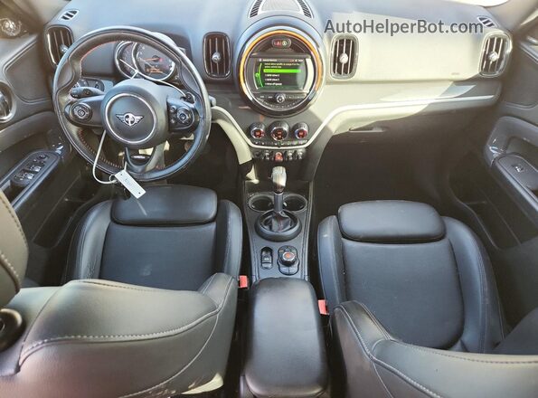 WMZYT3C58K3E97340 2019 MINI COOPER Black Առջևի վահանակի տեսք
