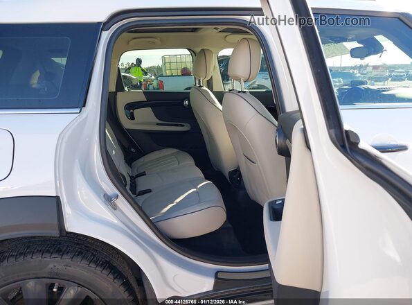 WMZYT3C58K3J32430 2019 MINI COUNTRYMAN White Вид наклейки з VIN-кодом
