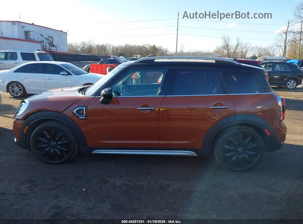 WMZYT5C37J3E61759 2018 MINI COUNTRYMAN Orange Widok wnętrza 360 stopni