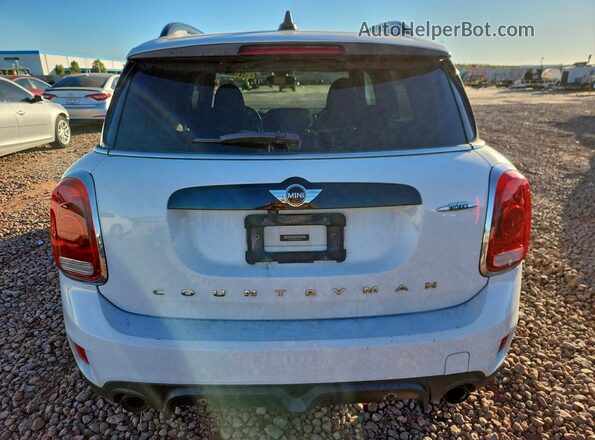 WMZYV9C34J3B92136 2018 MINI COOPER White Вид ззаду
