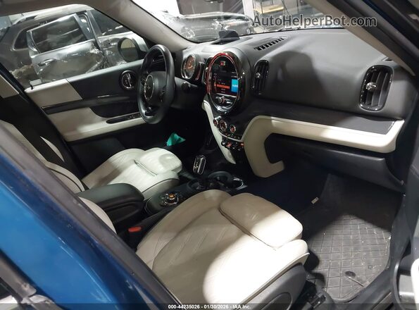 WMZYW7C03L3L34032 2020 MINI COUNTRYMAN Blue Вид салону спереду