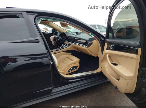 WP0AA2A71JL102058 2018 PORSCHE PANAMERA Black 