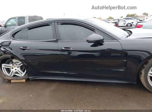 WP0AA2A71JL102058 2018 PORSCHE PANAMERA Black 