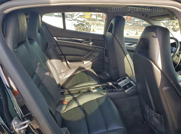 WP0AA2A72GL002415 2016 PORSCHE PANAMERA Black Հետևի նստատեղերի տեսք