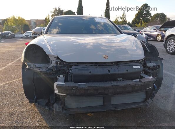 WP0AA2A78LL100102 2020 PORSCHE PANAMERA Gray Вид задньої частини салону