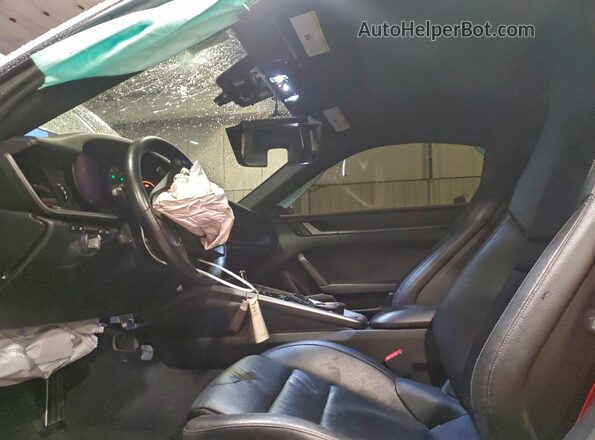 WP0AA2A92LS205578 2020 PORSCHE 911 Silver Widok wnętrza z przodu