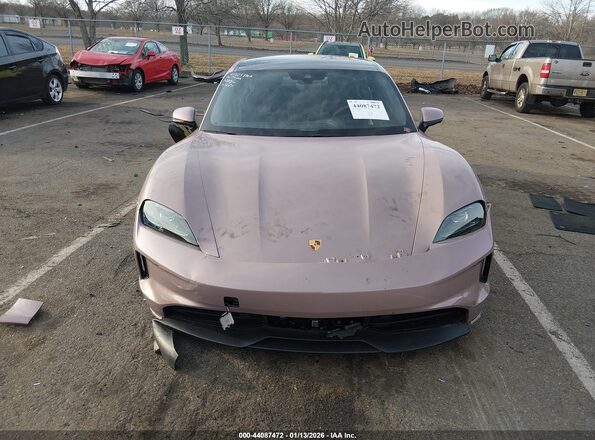 WP0AA2Y14SSA11510 2025 PORSCHE TAYCAN Pink Widok wnętrza z tyłu