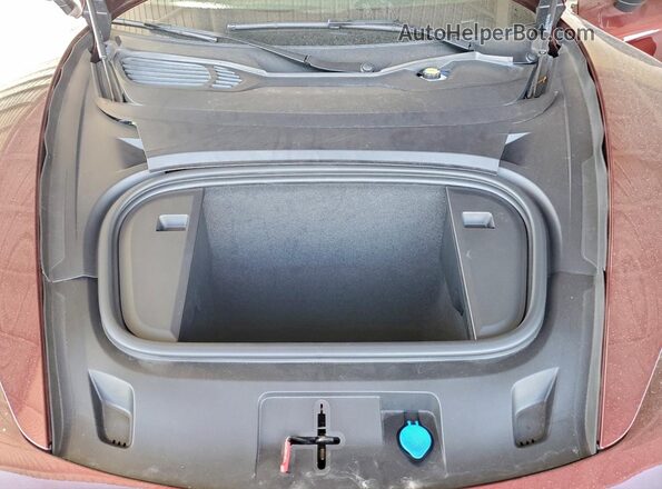 WP0AA2Y17PSA15607 2023 PORSCHE TAYCAN Burgundy უკანა სალონის ხედი
