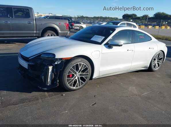 WP0AB2Y15LSA50170 2020 PORSCHE TAYCAN Белый Передняя левая четверть