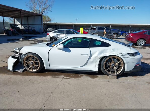 WP0AC2A93NS270971 2022 PORSCHE 911 White 360 interior view