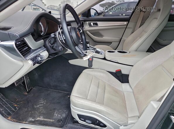 WP0AE2A75PL120186 2023 PORSCHE PANAMERA Two Tone Vista interior delantera