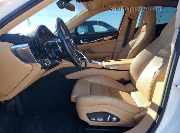 WP0AJ2A72ML115633 2021 PORSCHE PANAMERA White Вид салону спереду