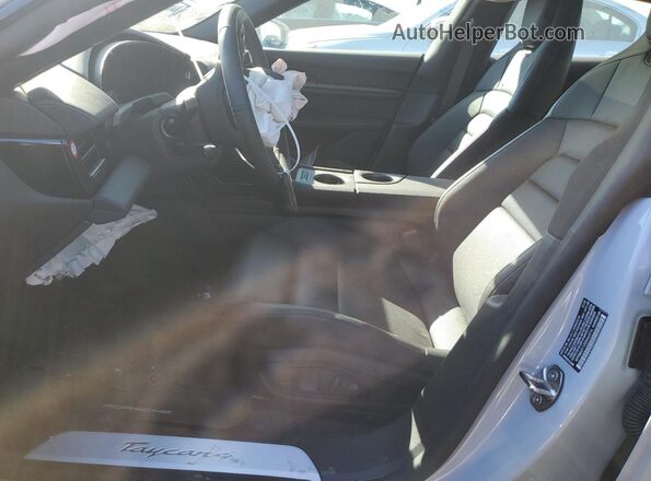 WP0BA2Y12SSA66316 2025 PORSCHE TAYCAN Silver Вид салону спереду