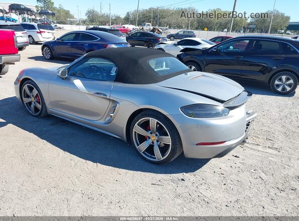 WP0CB2A85JS228301 2018 PORSCHE BOXSTER Серебряный Задняя левая четверть