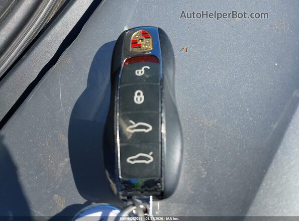 WP0CB2A85JS228301 2018 PORSCHE BOXSTER Серебряный Вид панели приборов
