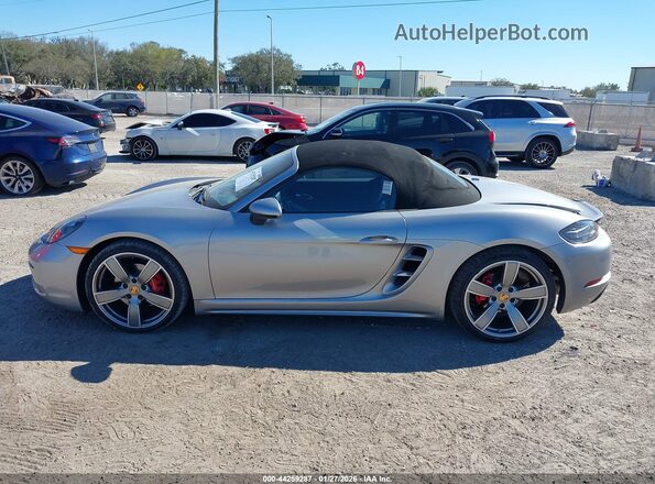 WP0CB2A85JS228301 2018 PORSCHE BOXSTER Серебряный Панорамный вид салона 360°