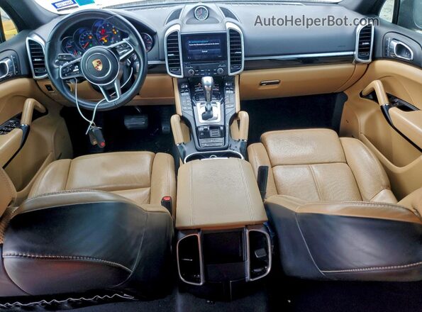 WP1AA2A24JKA07678 2018 PORSCHE CAYENNE Черный 