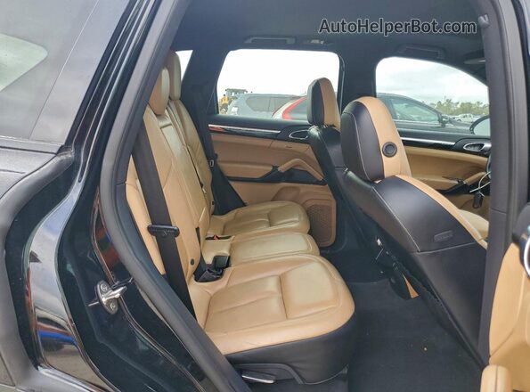 WP1AA2A24JKA07678 2018 PORSCHE CAYENNE Черный 