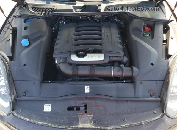 WP1AA2A2XJKA01688 2018 PORSCHE CAYENNE Brown 