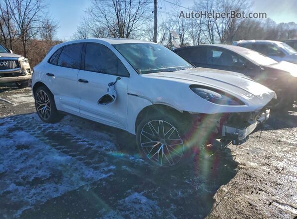 WP1AA2A51PLB07055 2023 PORSCHE MACAN Белый Передняя правая четверть