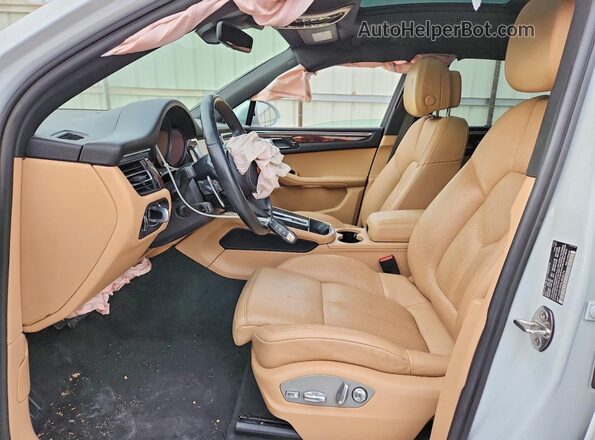 WP1AA2A52NLB03674 2022 PORSCHE MACAN White Առջևի վահանակի տեսք