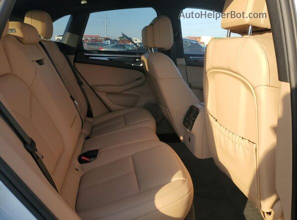 WP1AA2A52RLB16561 2024 PORSCHE MACAN Белый 