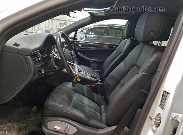 WP1AA2A53MLB13452 2021 PORSCHE MACAN White Widok wnętrza z przodu