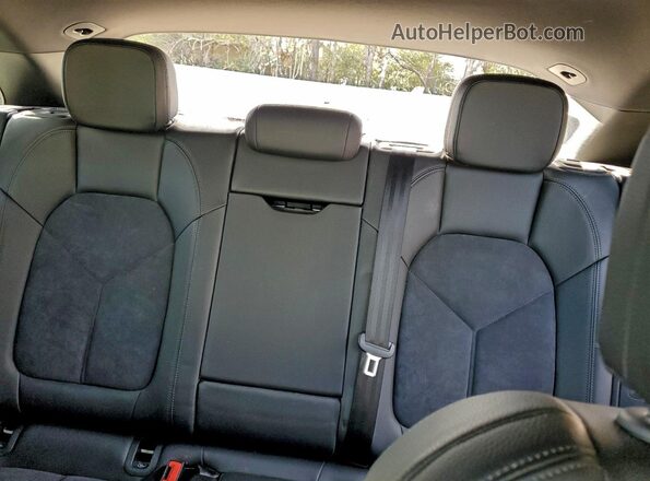 WP1AA2A54MLB02735 2021 PORSCHE MACAN White Vista de los asientos traseros