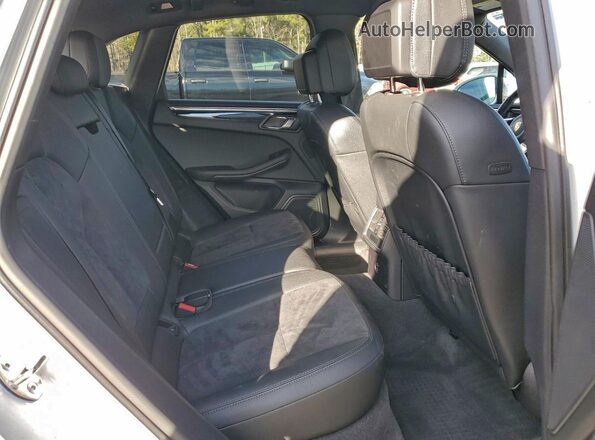 WP1AA2A54MLB02735 2021 PORSCHE MACAN White Vista interior trasera