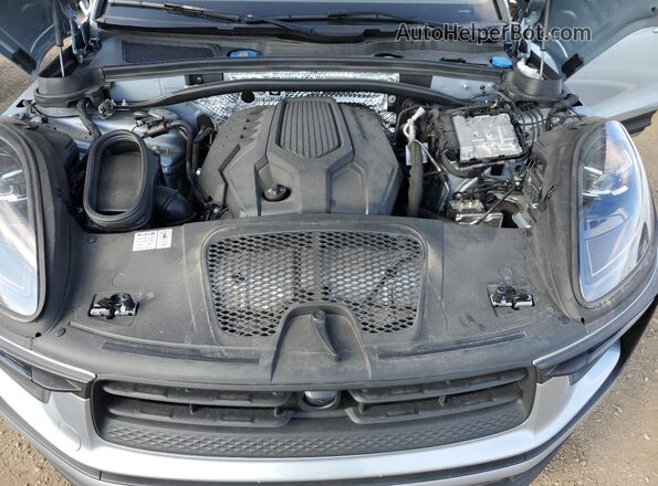 WP1AA2A54RLB06095 2024 PORSCHE MACAN Серебряный 