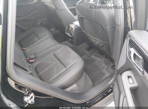 WP1AA2A56KLB09182 2019 PORSCHE MACAN Черный Вид наклейки с VIN-кодом
