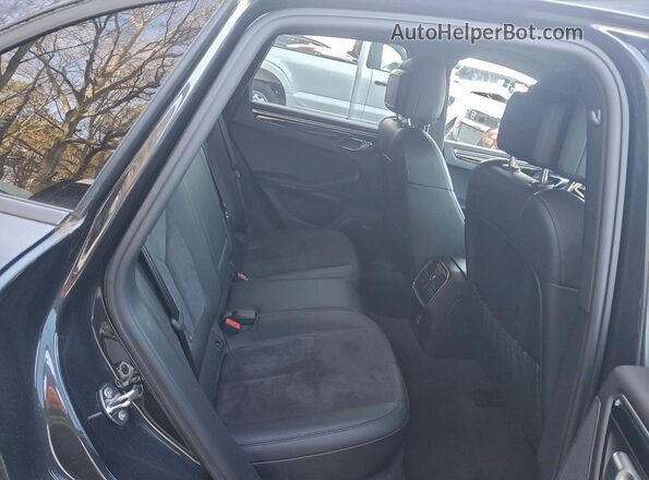 WP1AA2A56MLB10853 2021 PORSCHE MACAN Black Вид задньої частини салону