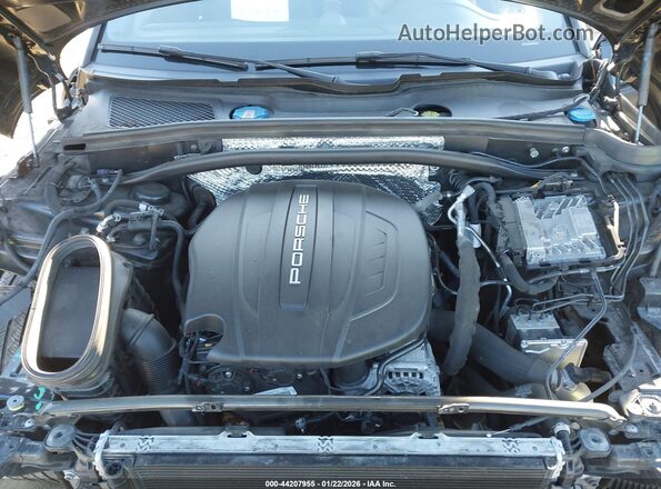 WP1AA2A56MLB17253 2021 PORSCHE MACAN Black Widok z tyłu