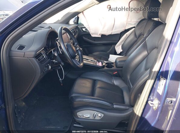 WP1AA2A56PLB05348 2023 PORSCHE MACAN Синий Вид салона спереди