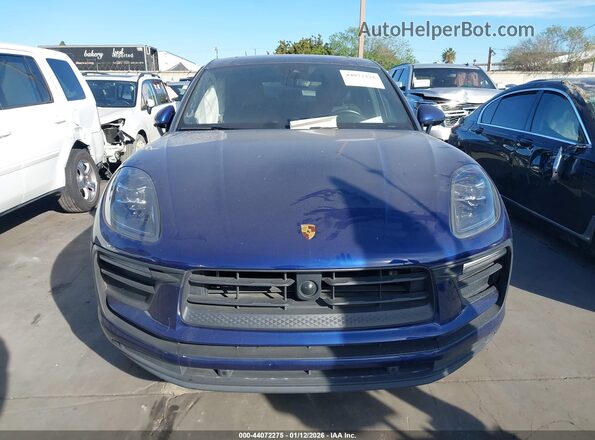WP1AA2A56PLB05348 2023 PORSCHE MACAN Синий Вид задней части салона